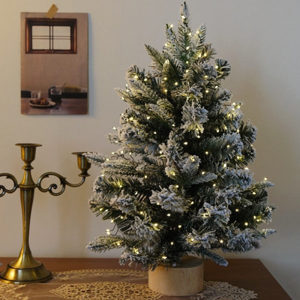 Minimalist Holiday Décor